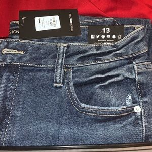 Size 13 Fashion Nova jeans (womens)